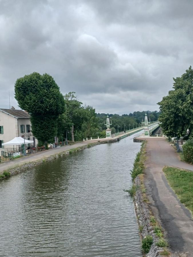 Entre Loire Et Canal Briare Dış mekan fotoğraf